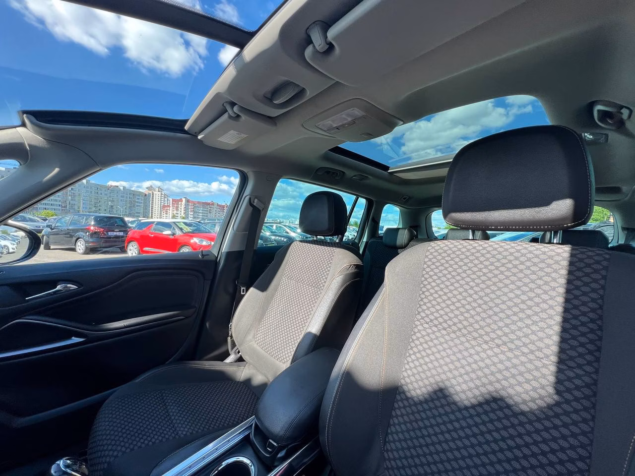 Opel Zafira фото 20