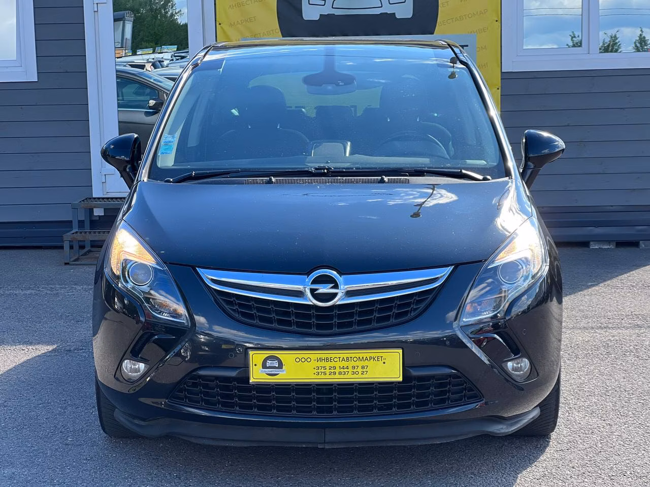 Opel Zafira фото 2