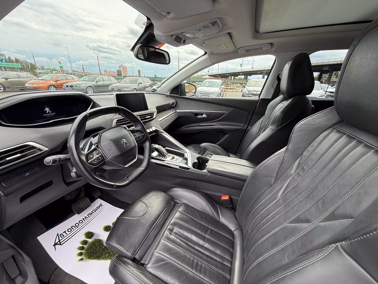 Peugeot 5008 фото 9