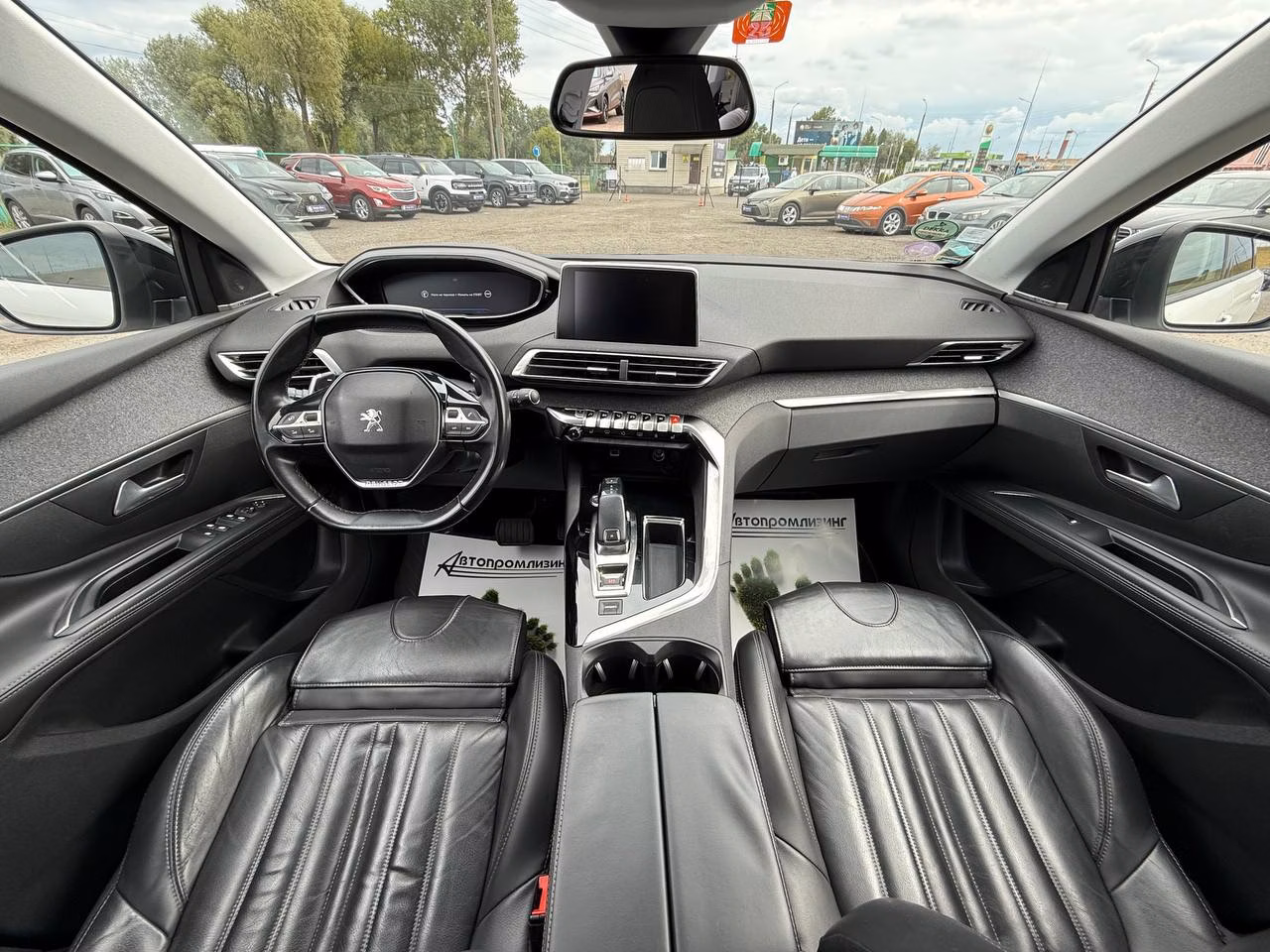 Peugeot 5008 фото 11