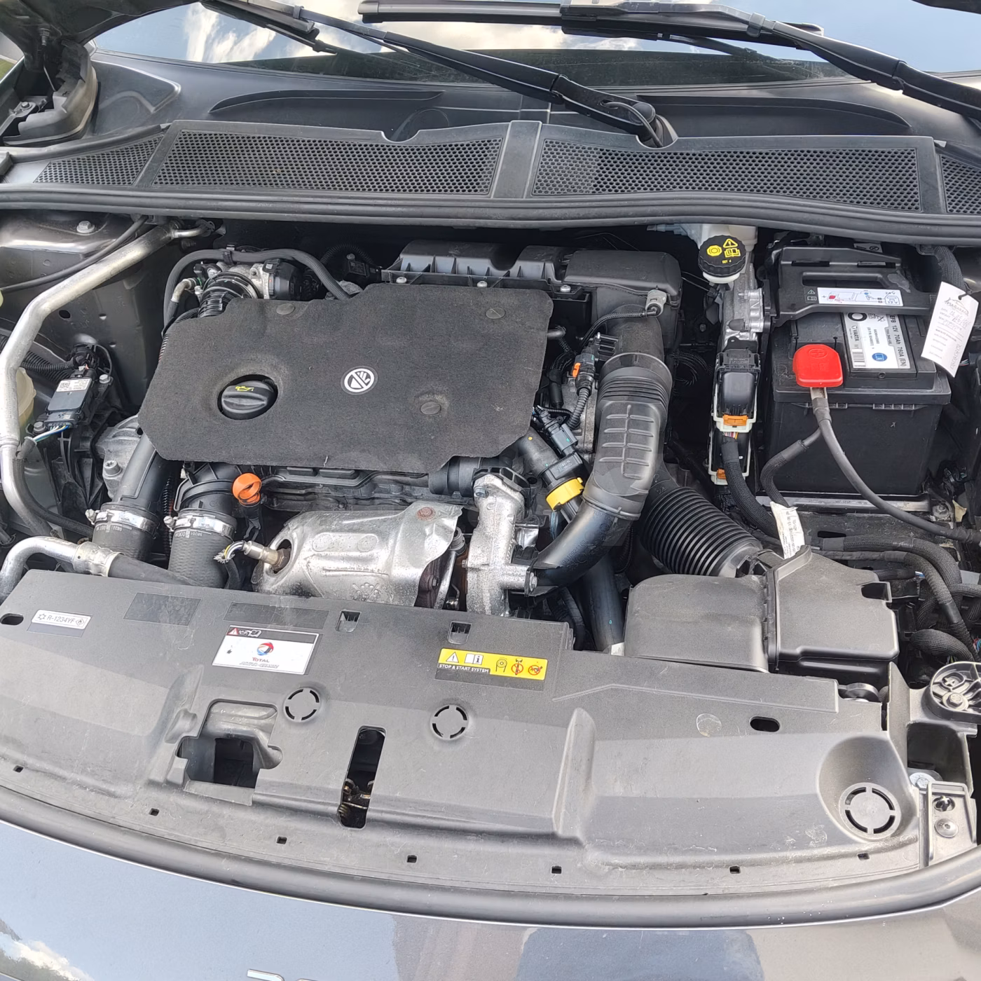 Peugeot 308 фото 8