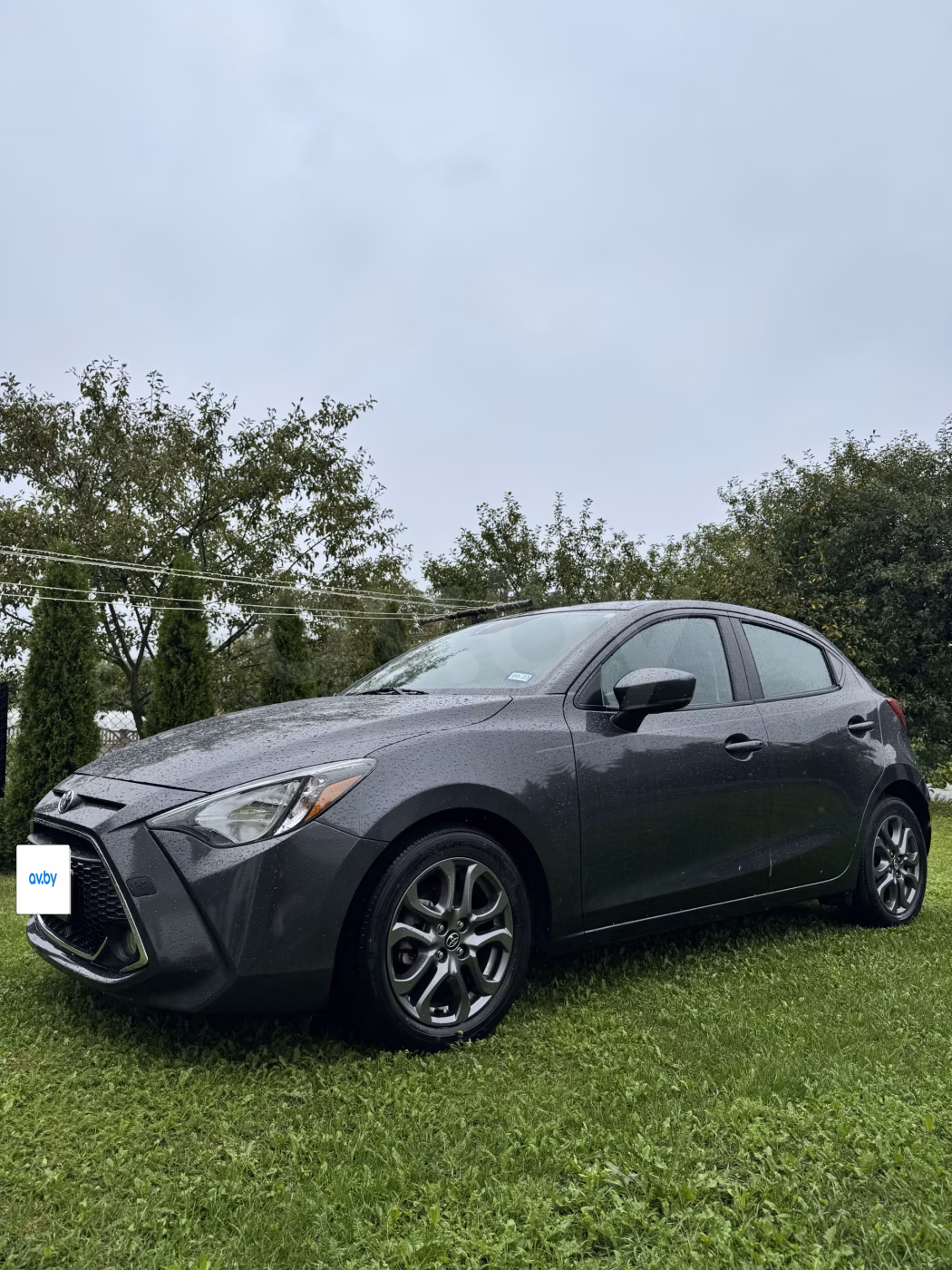 Toyota Yaris фото 4