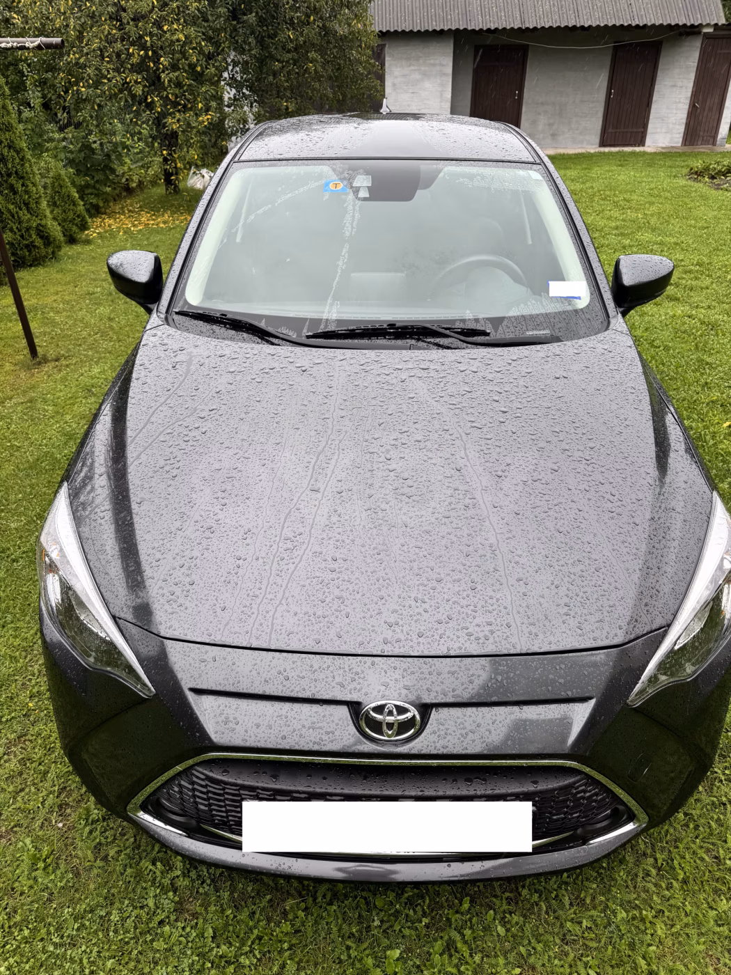 Toyota Yaris фото 3