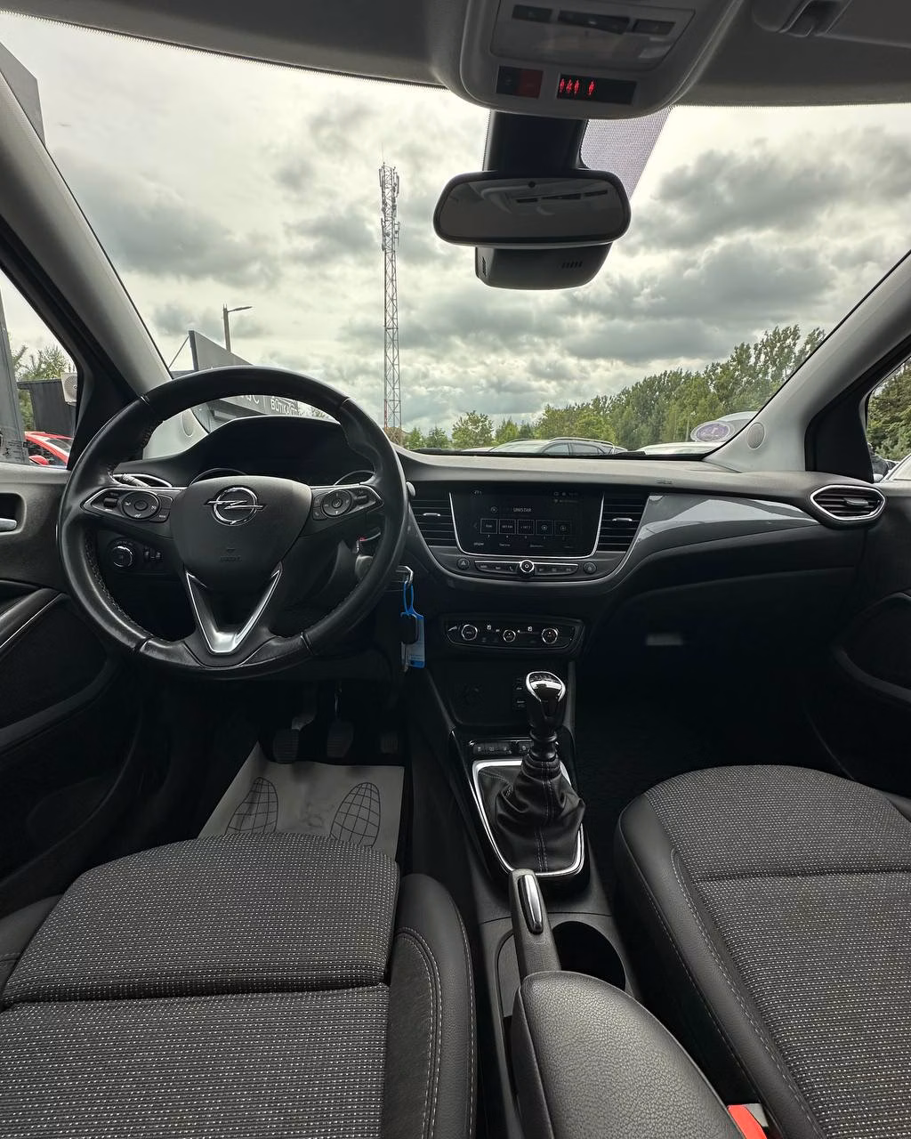 Opel Crossland X фото 13