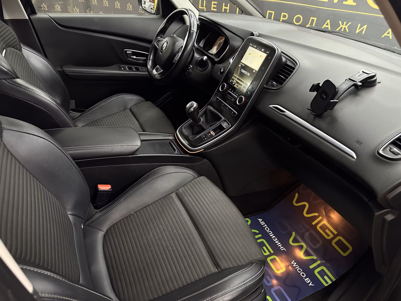 Renault Grand Scenic фото 23