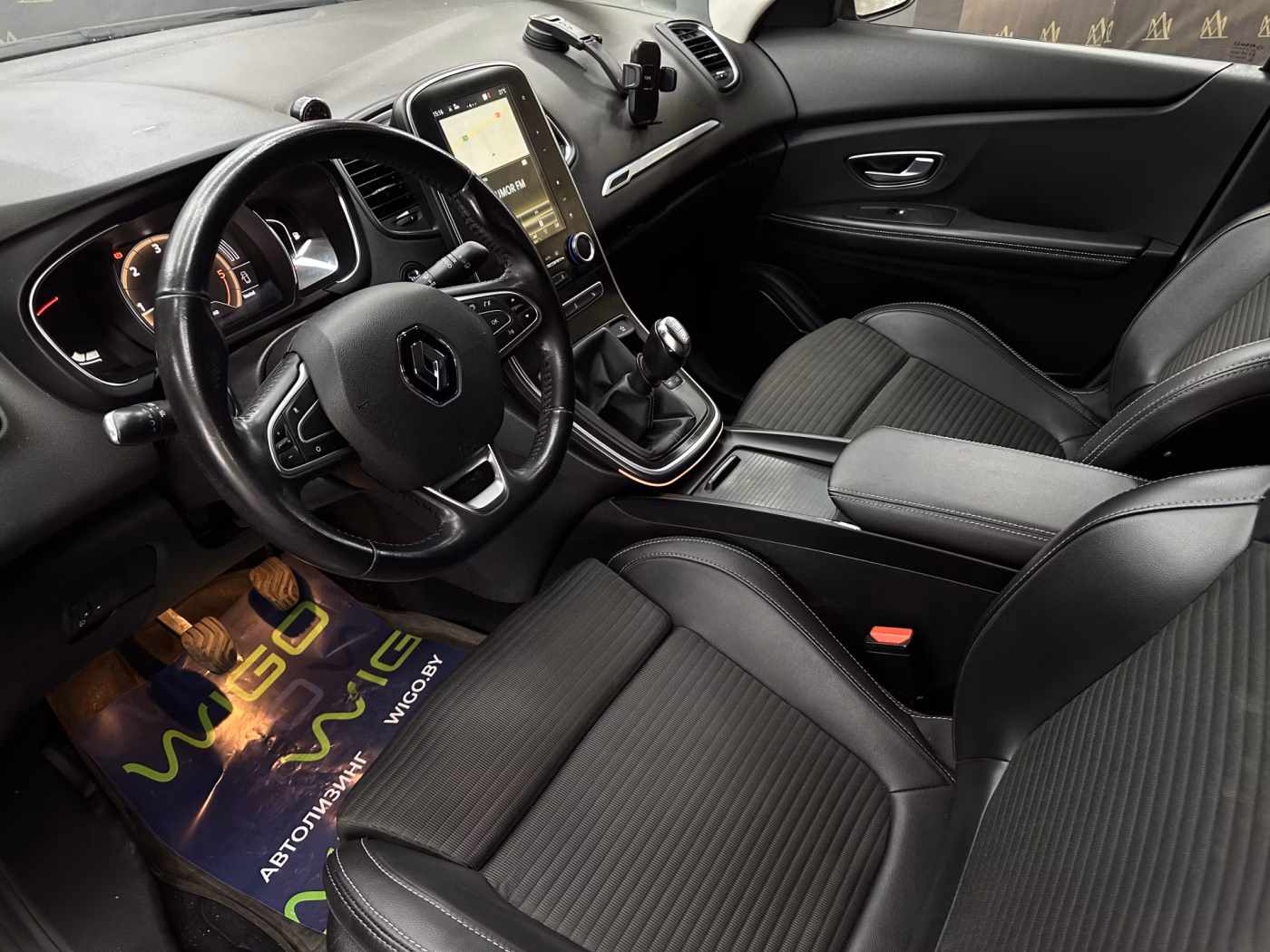 Renault Grand Scenic фото 20