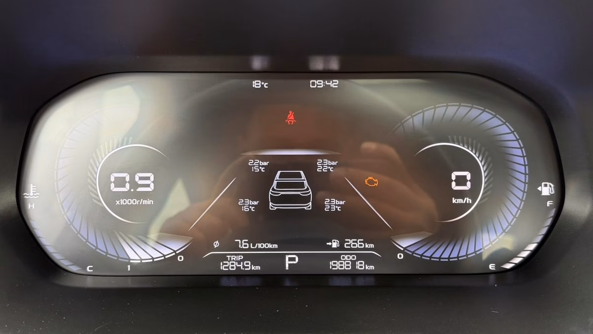 Geely Emgrand фото 10