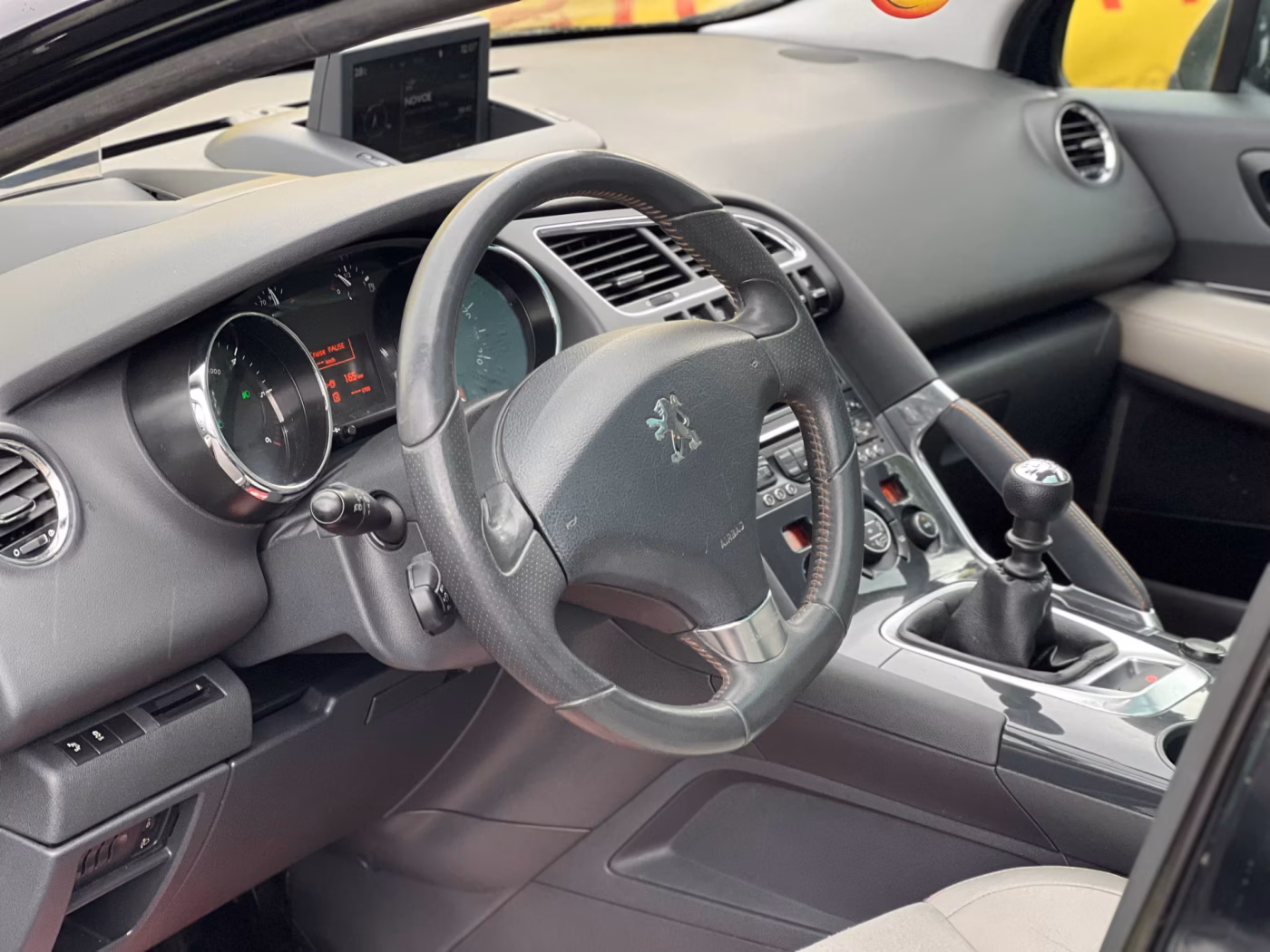 Peugeot 3008 фото 12