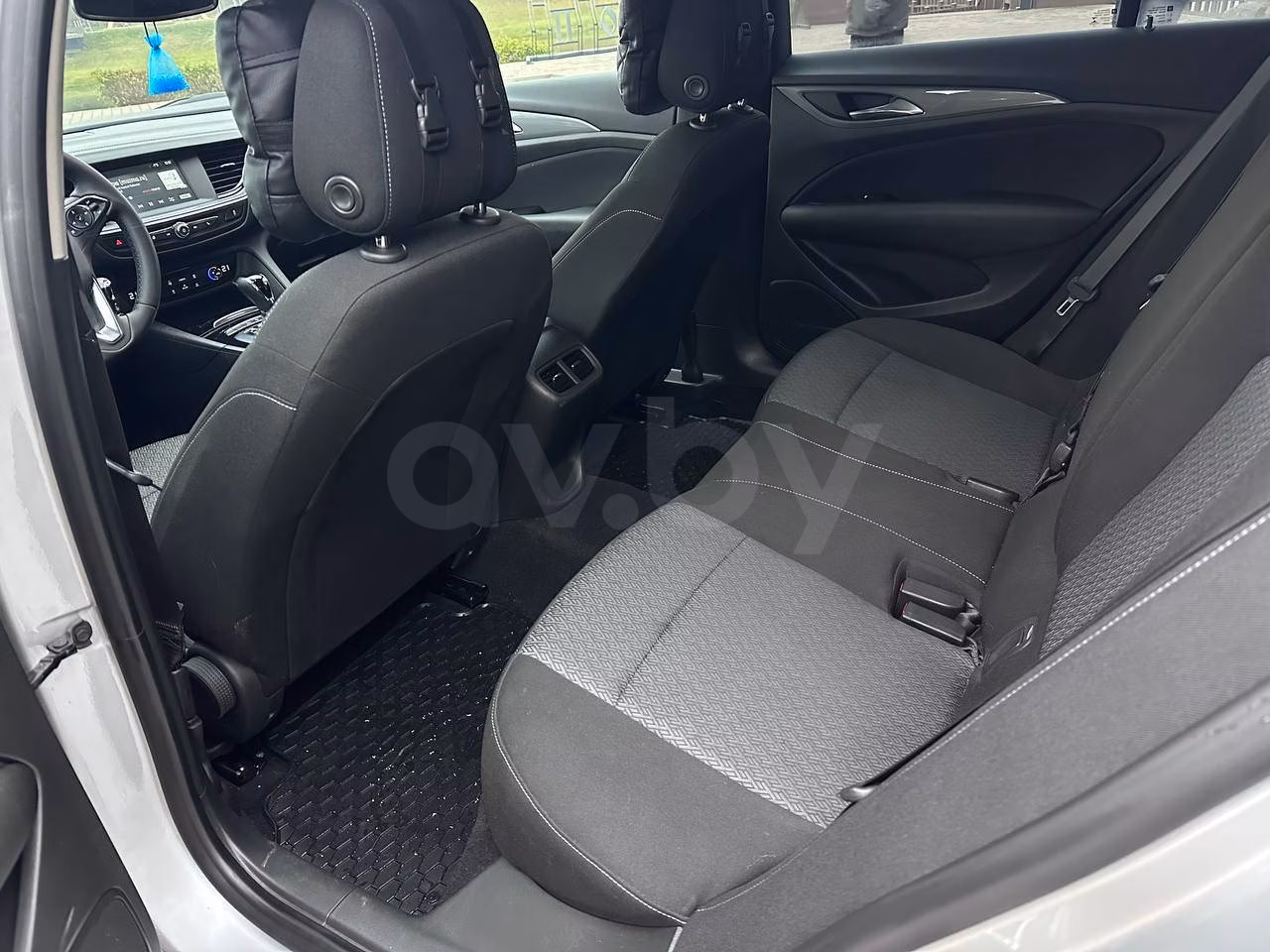 Opel Insignia фото 15