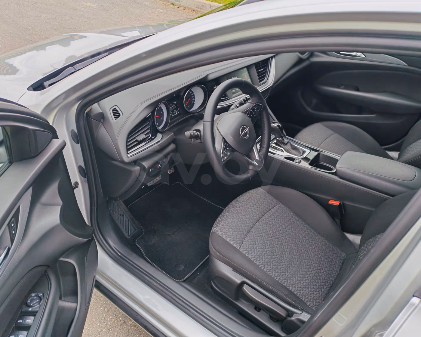 Opel Insignia фото 14