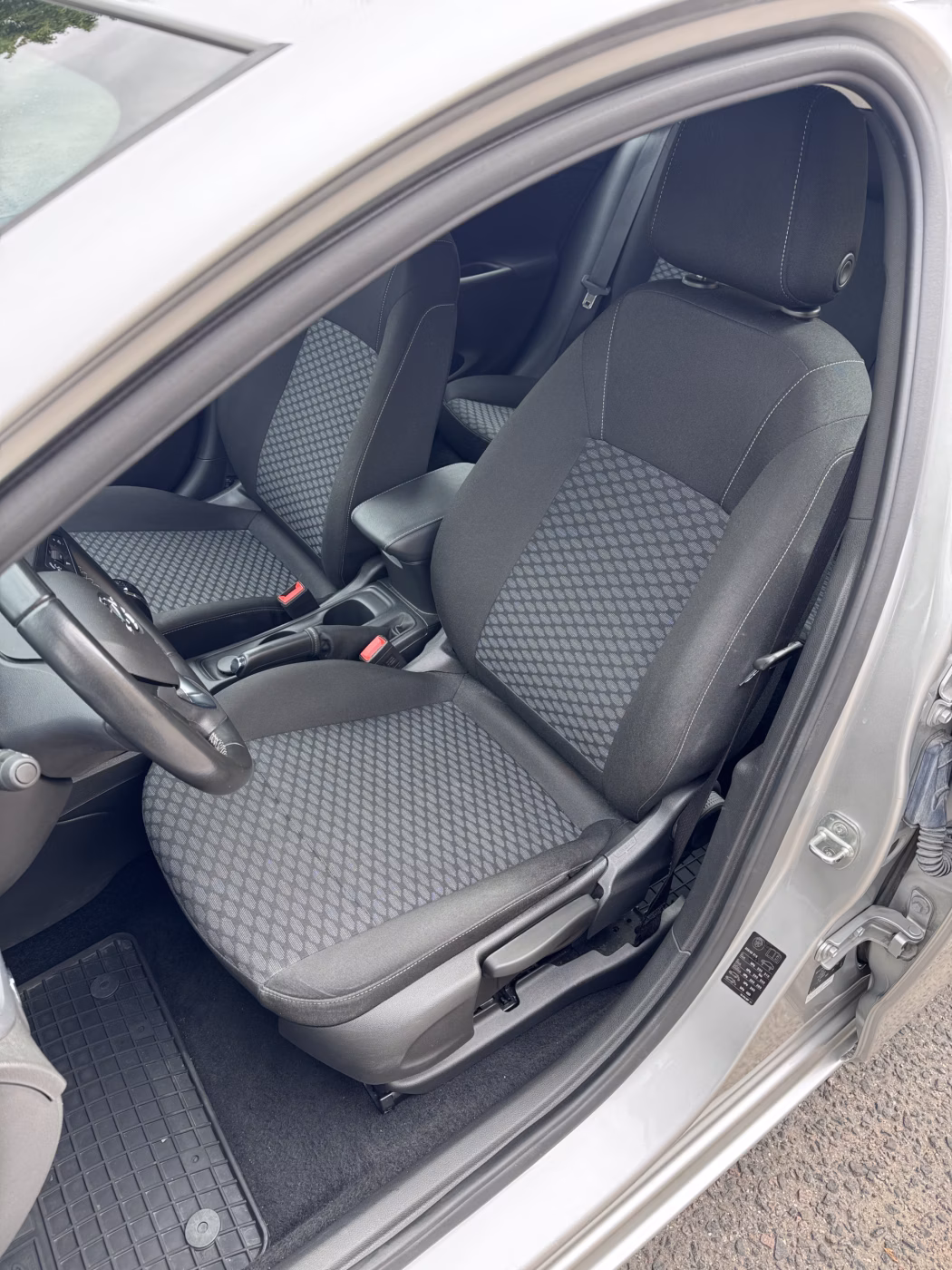 Opel Astra фото 9