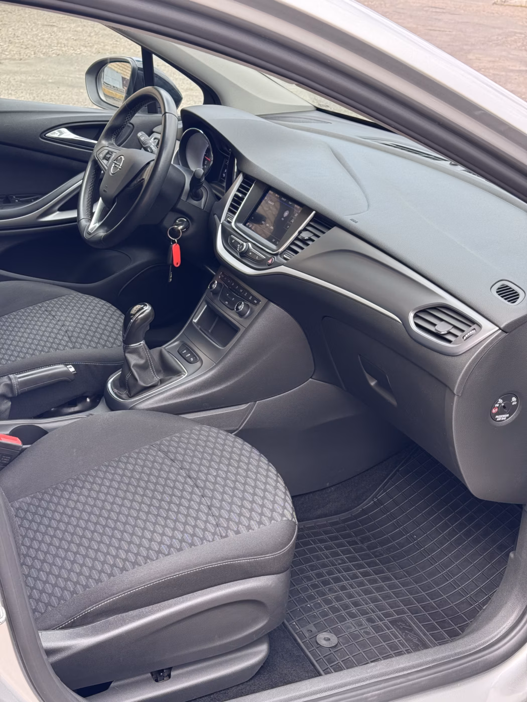 Opel Astra фото 15