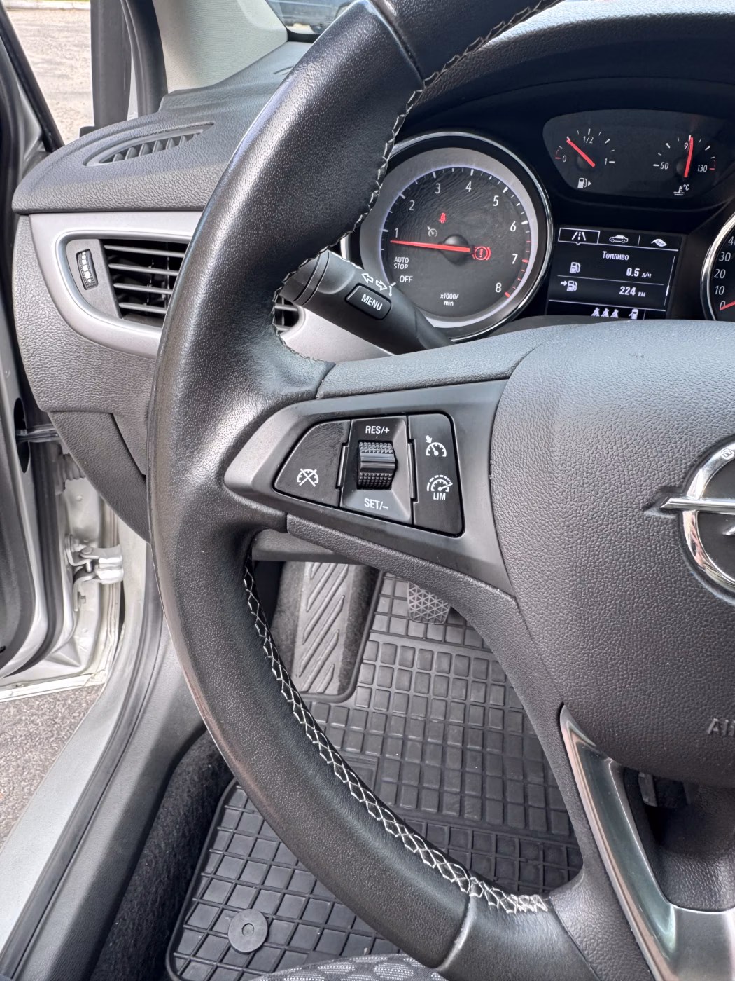 Opel Astra фото 12