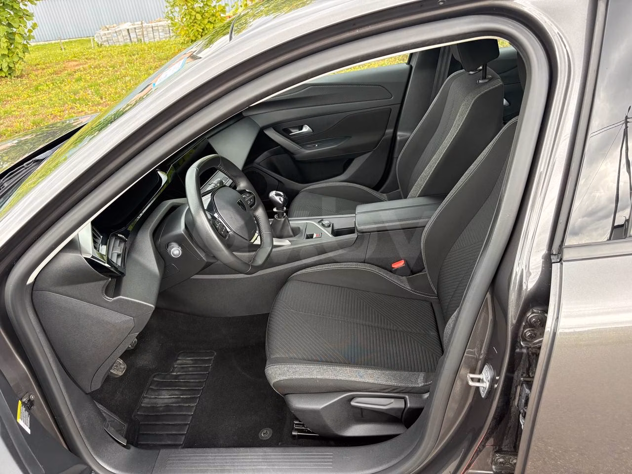 Peugeot 308 фото 9