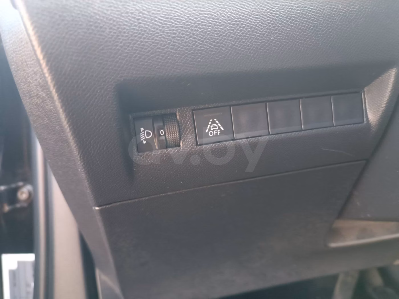 Peugeot 2008 фото 12
