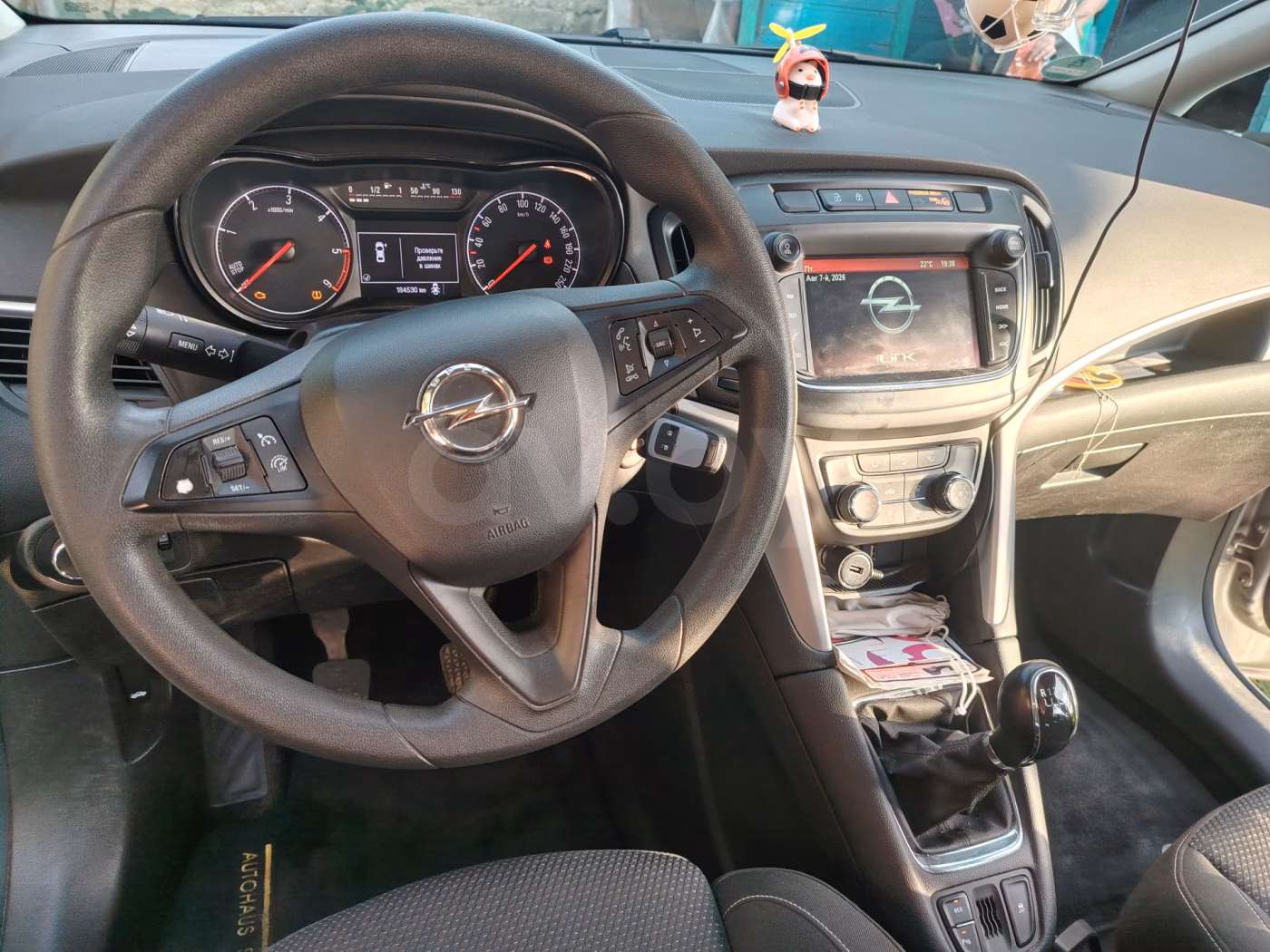 Opel Zafira фото 7