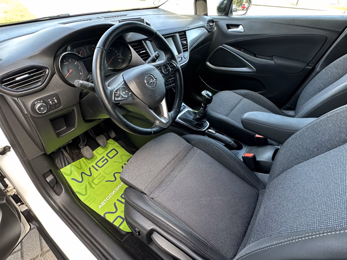 Opel Crossland X фото 8