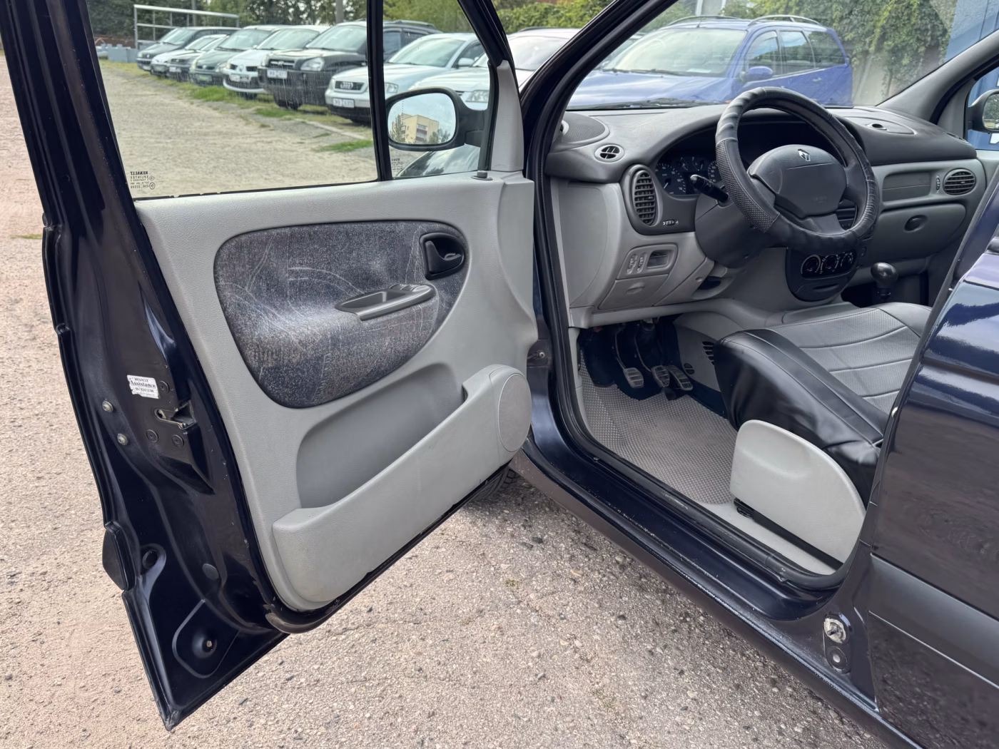 Renault Scenic фото 9