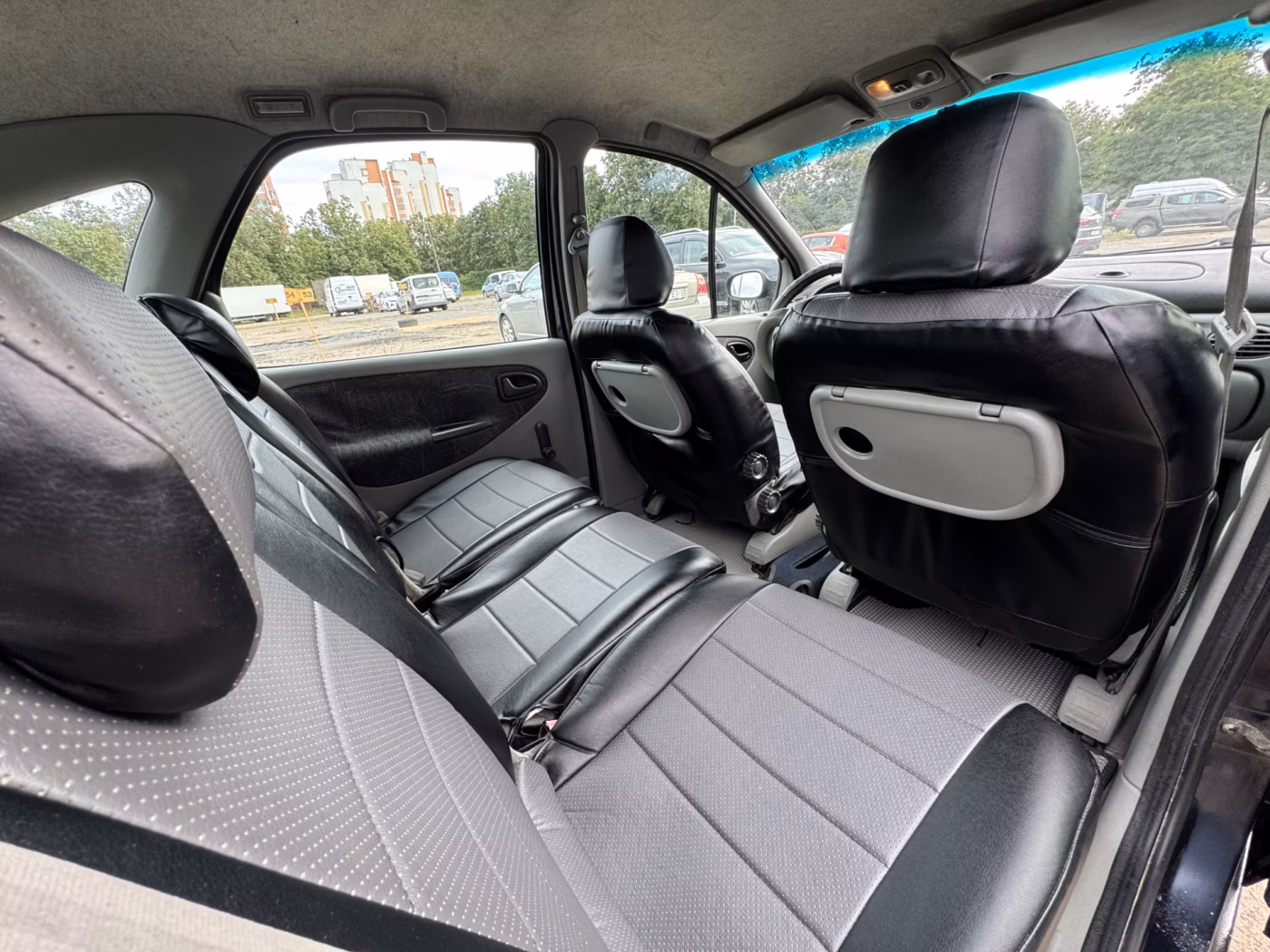 Renault Scenic фото 16