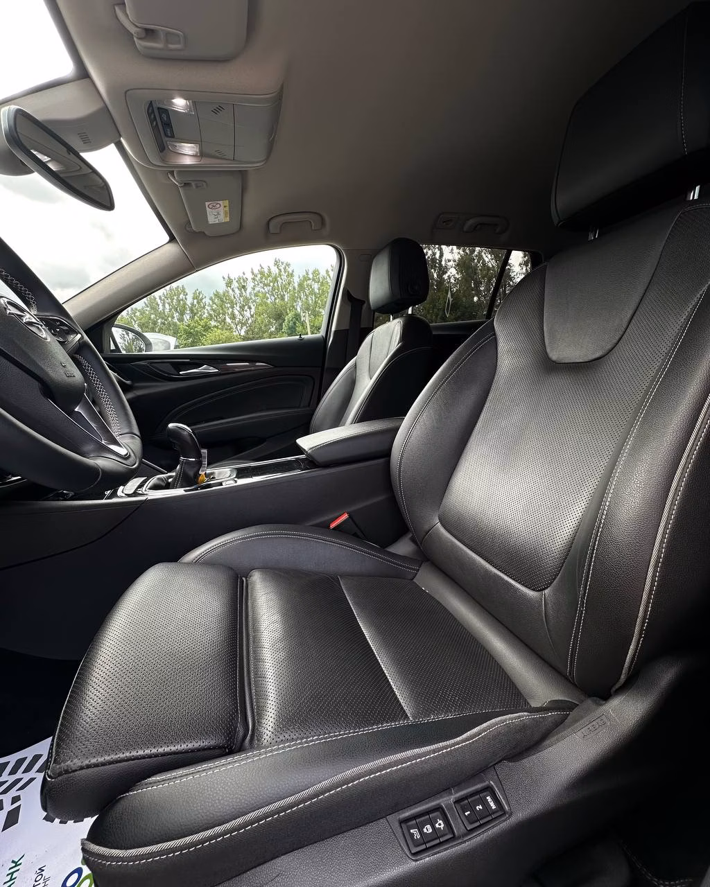 Opel Insignia фото 9