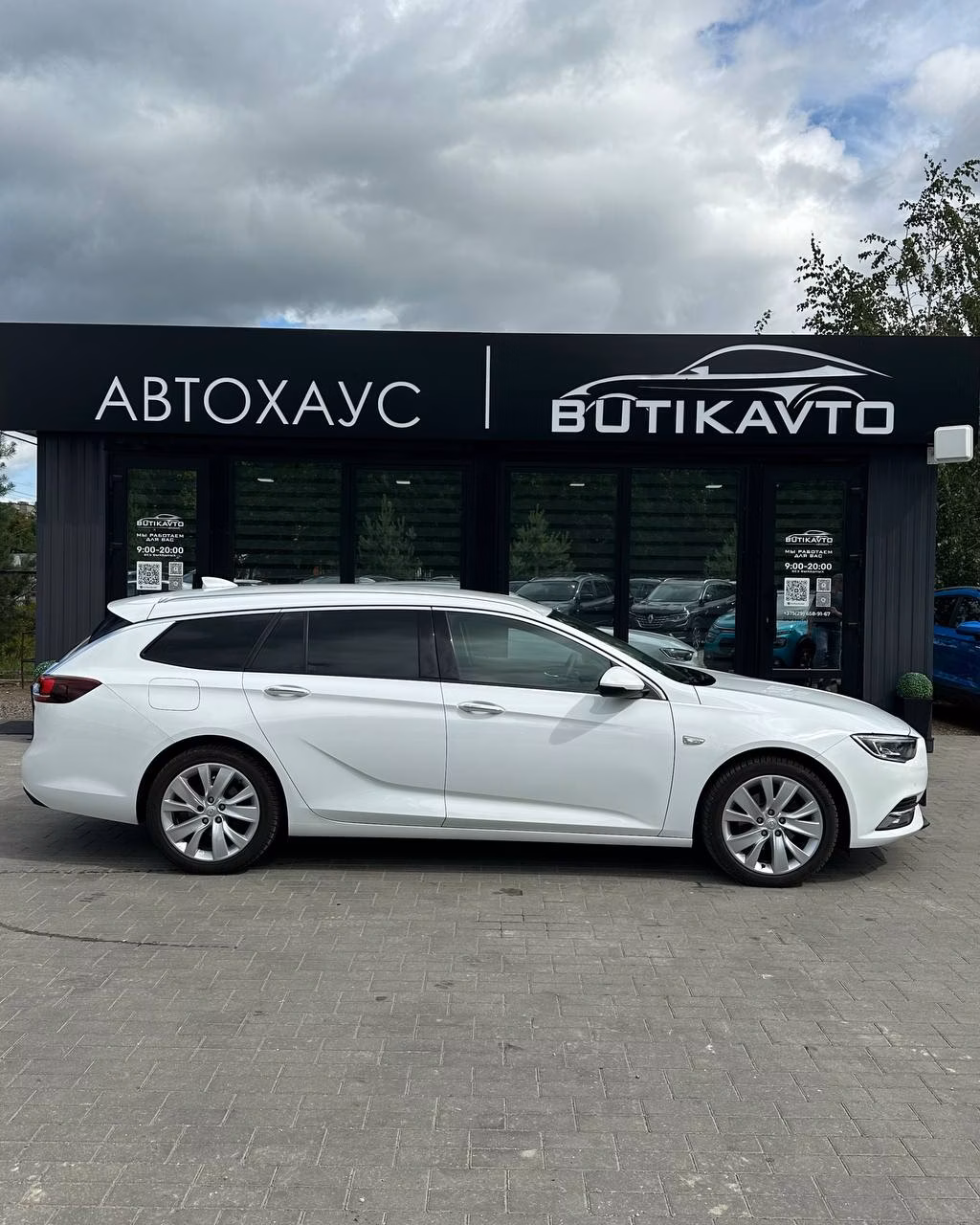 Opel Insignia фото 8