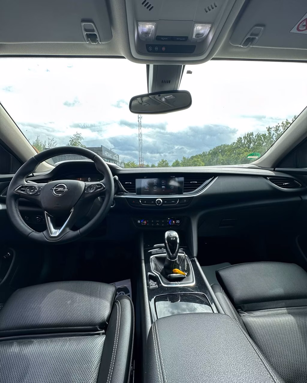 Opel Insignia фото 11