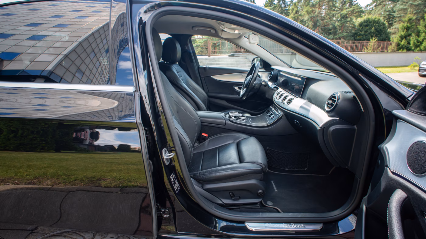 Mercedes-Benz E-Класс фото 14
