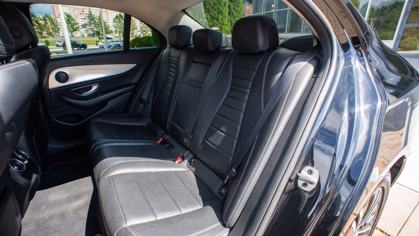 Mercedes-Benz E-Класс фото 18