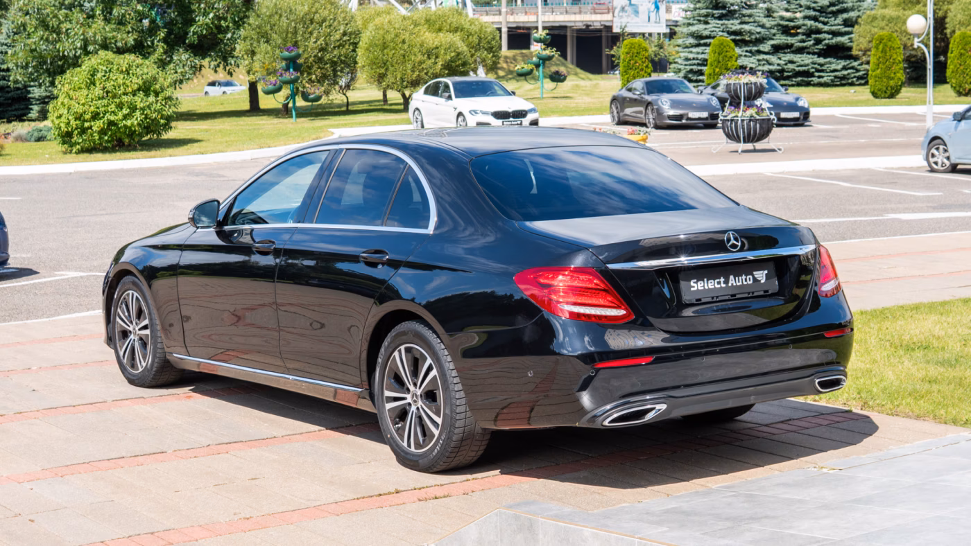 Mercedes-Benz E-Класс фото 6
