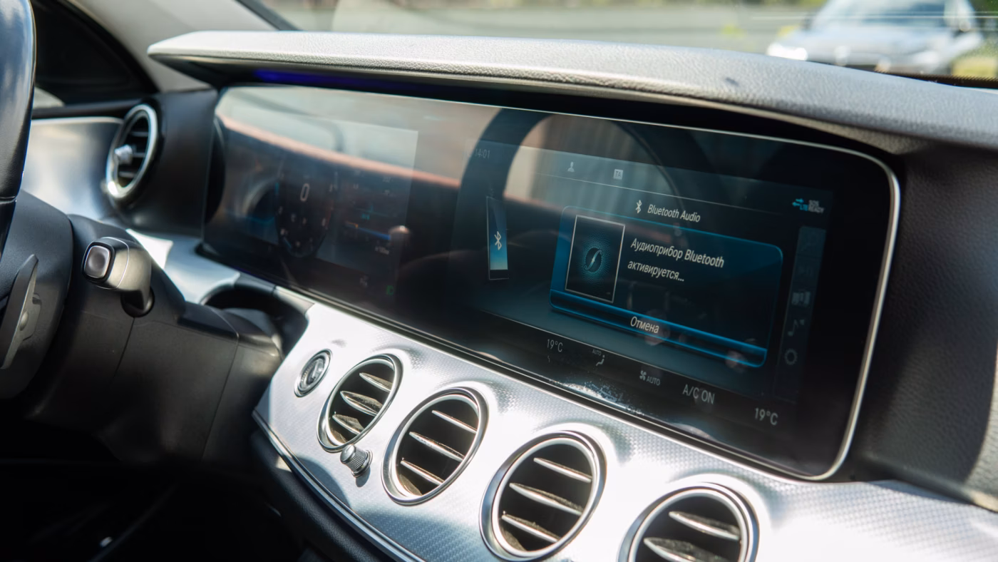 Mercedes-Benz E-Класс фото 17
