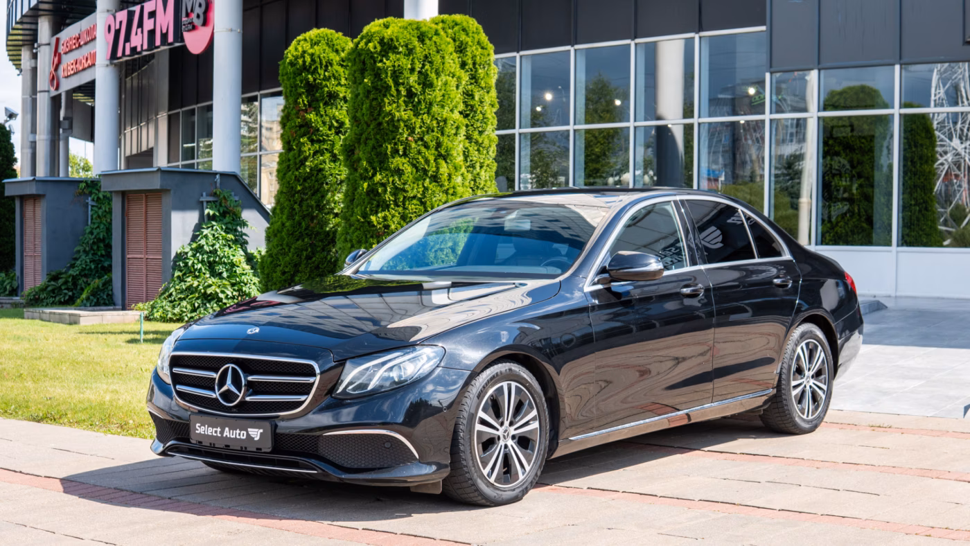 Mercedes-Benz E-Класс фото 3
