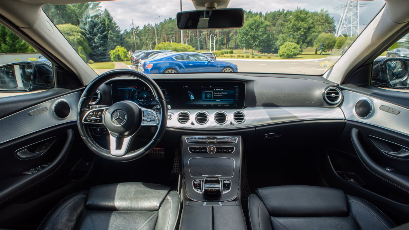 Mercedes-Benz E-Класс фото 12