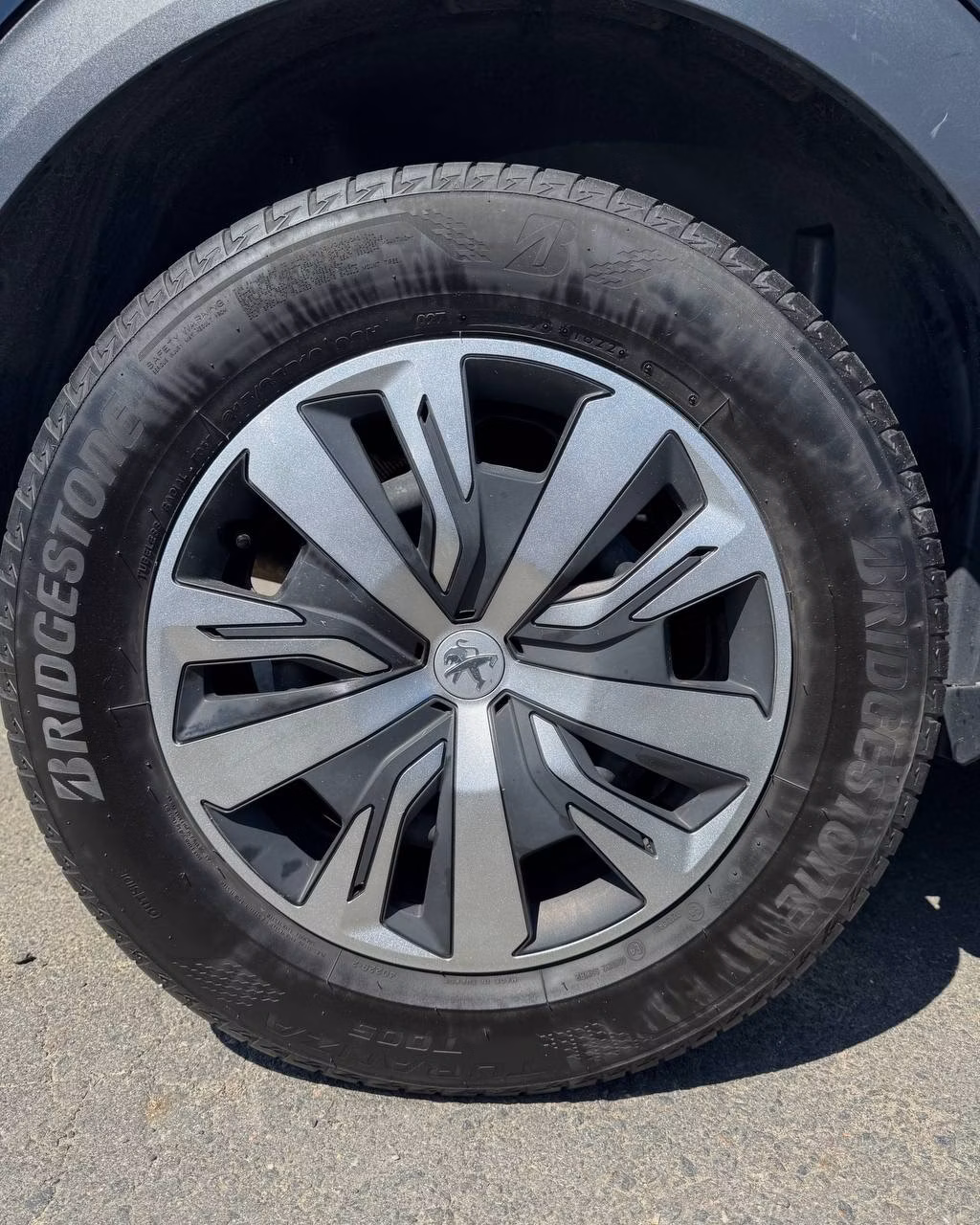 Peugeot 2008 фото 15