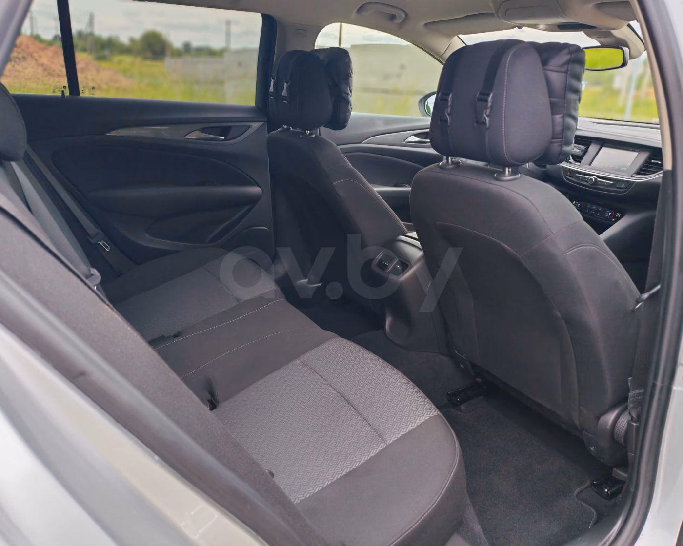 Opel Insignia фото 16