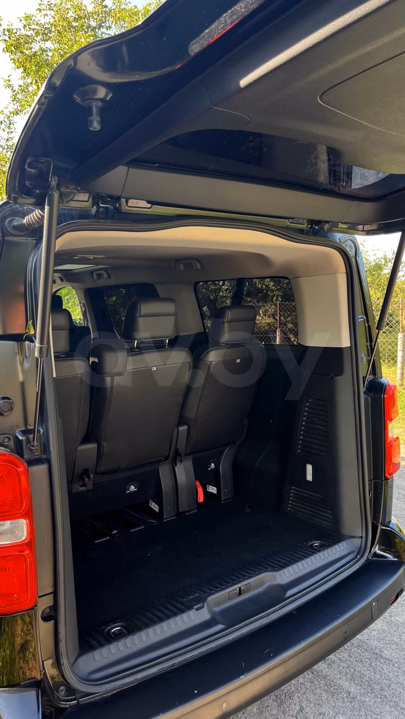 Opel Zafira Life фото 19