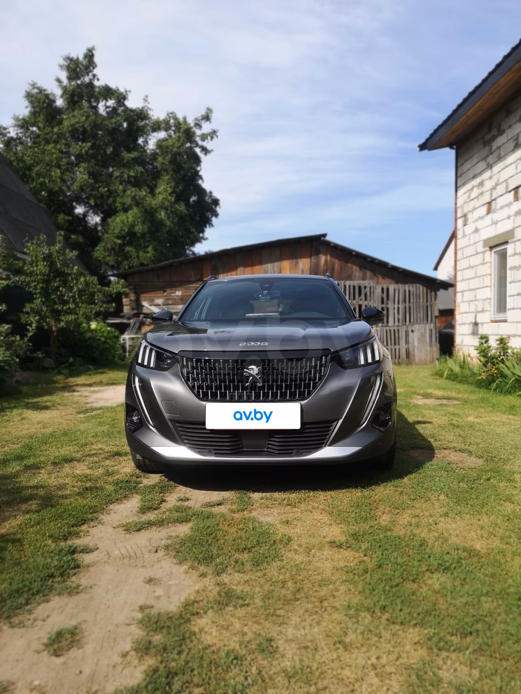 Peugeot 2008 фото 3