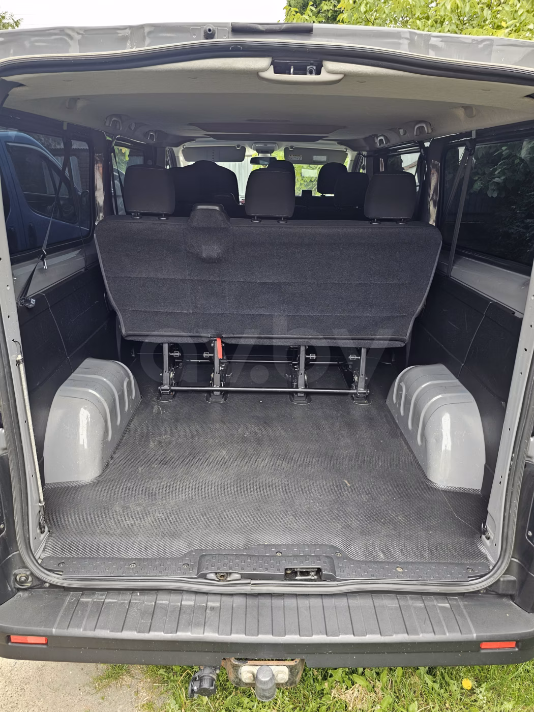 Opel Vivaro фото 6