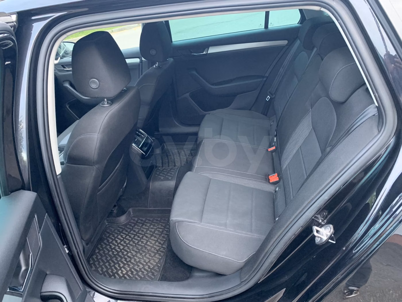Skoda Superb фото 12