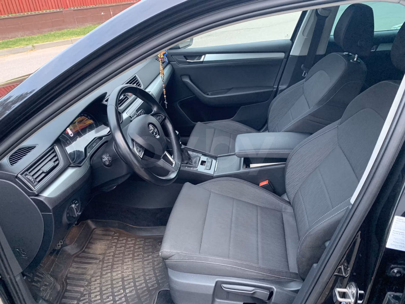 Skoda Superb фото 11