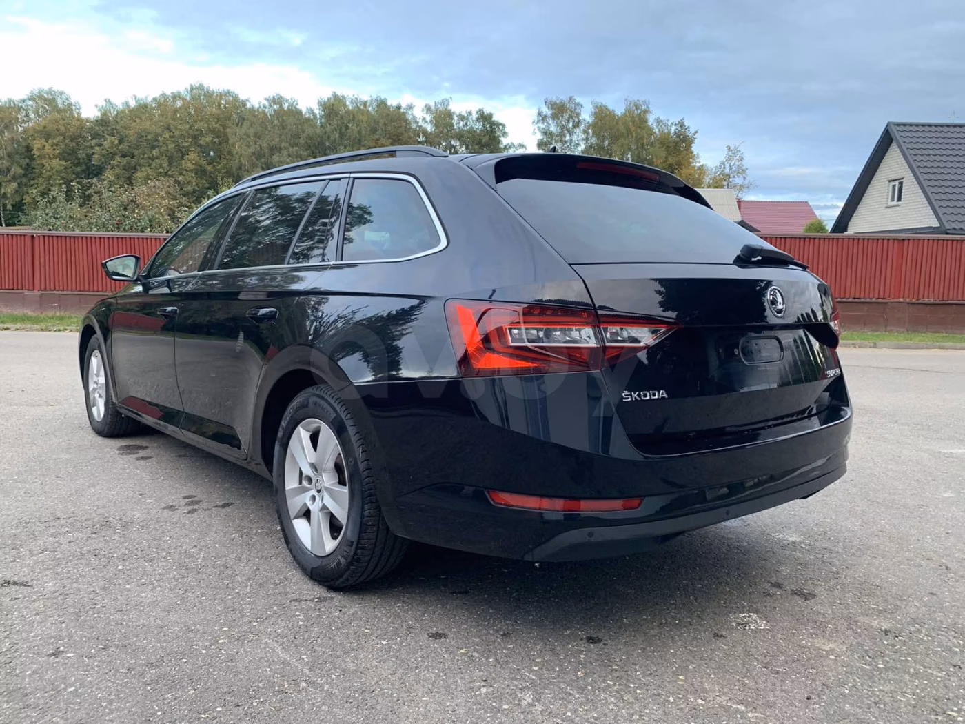 Skoda Superb фото 9