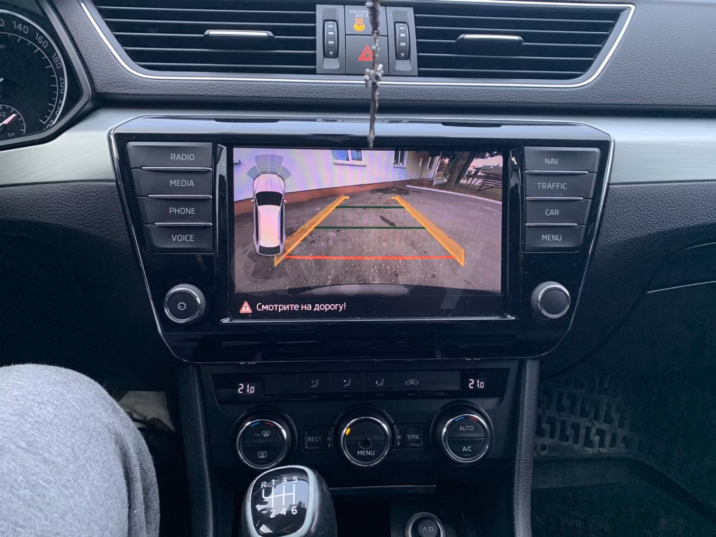 Skoda Superb фото 10
