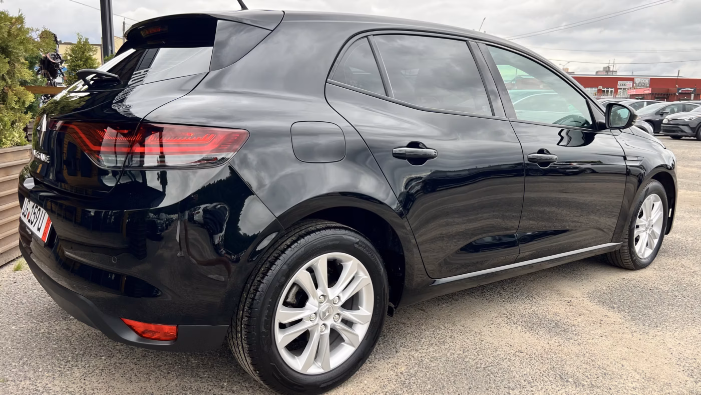Renault Megane фото 7