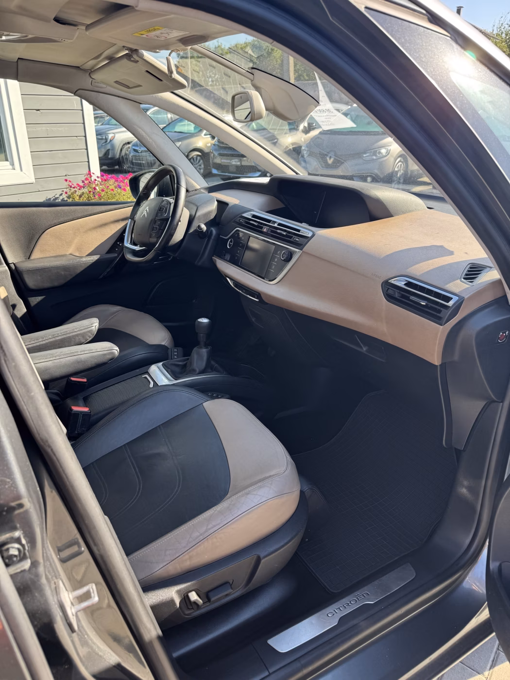 Citroen C4 Grand Picasso фото 10