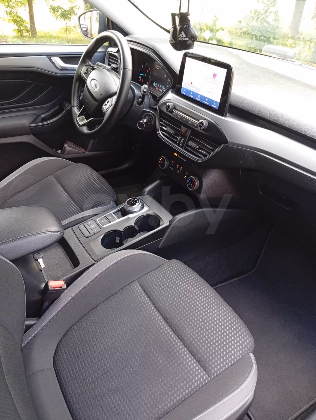 Ford Focus фото 10