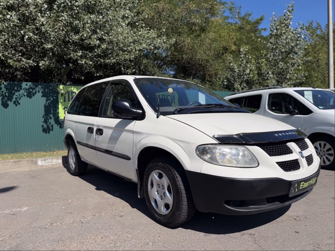 Dodge Caravan фото 4