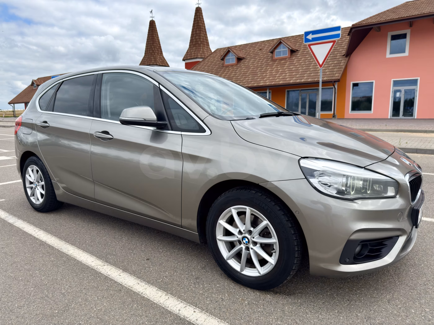 BMW 2 серия Active Tourer фото 3