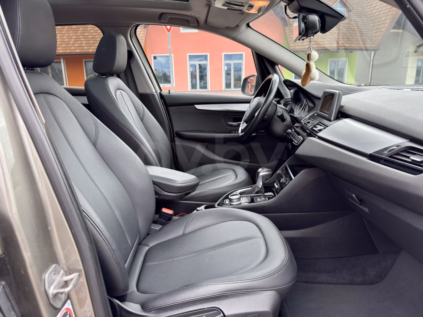 BMW 2 серия Active Tourer фото 14