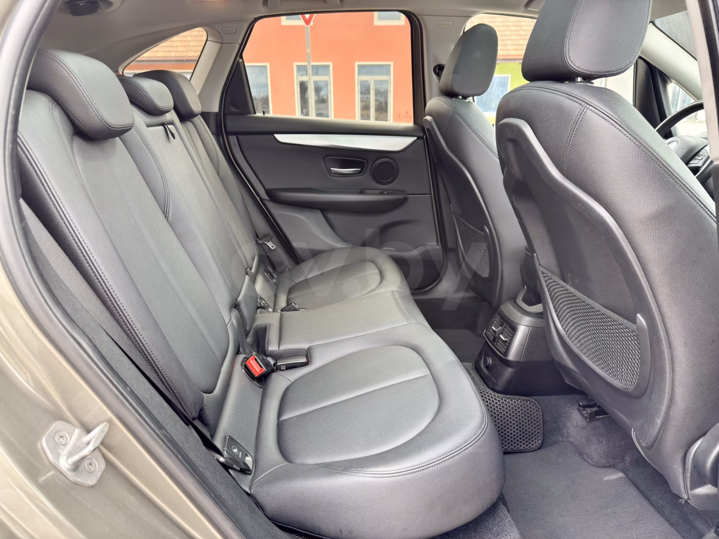 BMW 2 серия Active Tourer фото 15