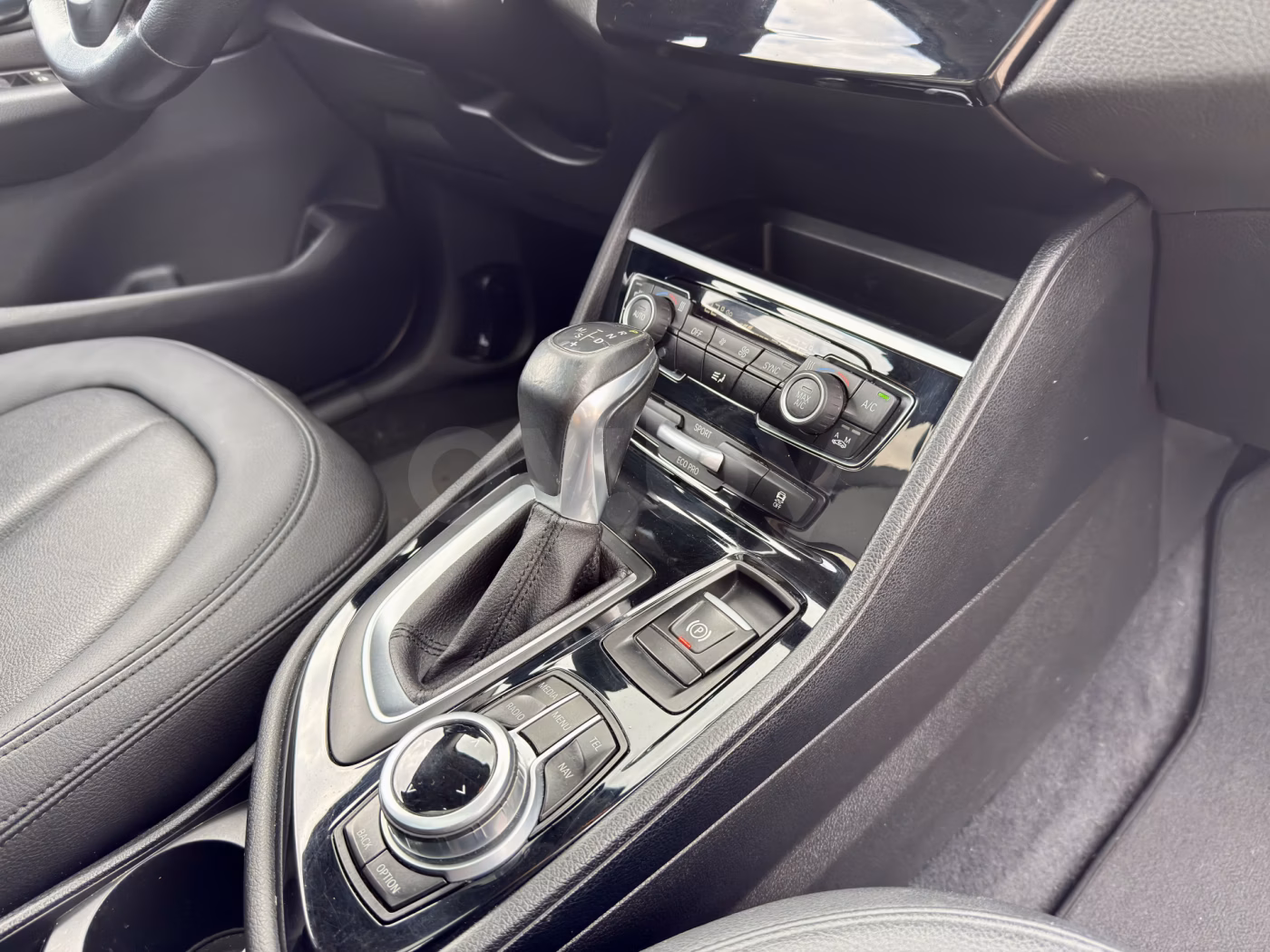 BMW 2 серия Active Tourer фото 19