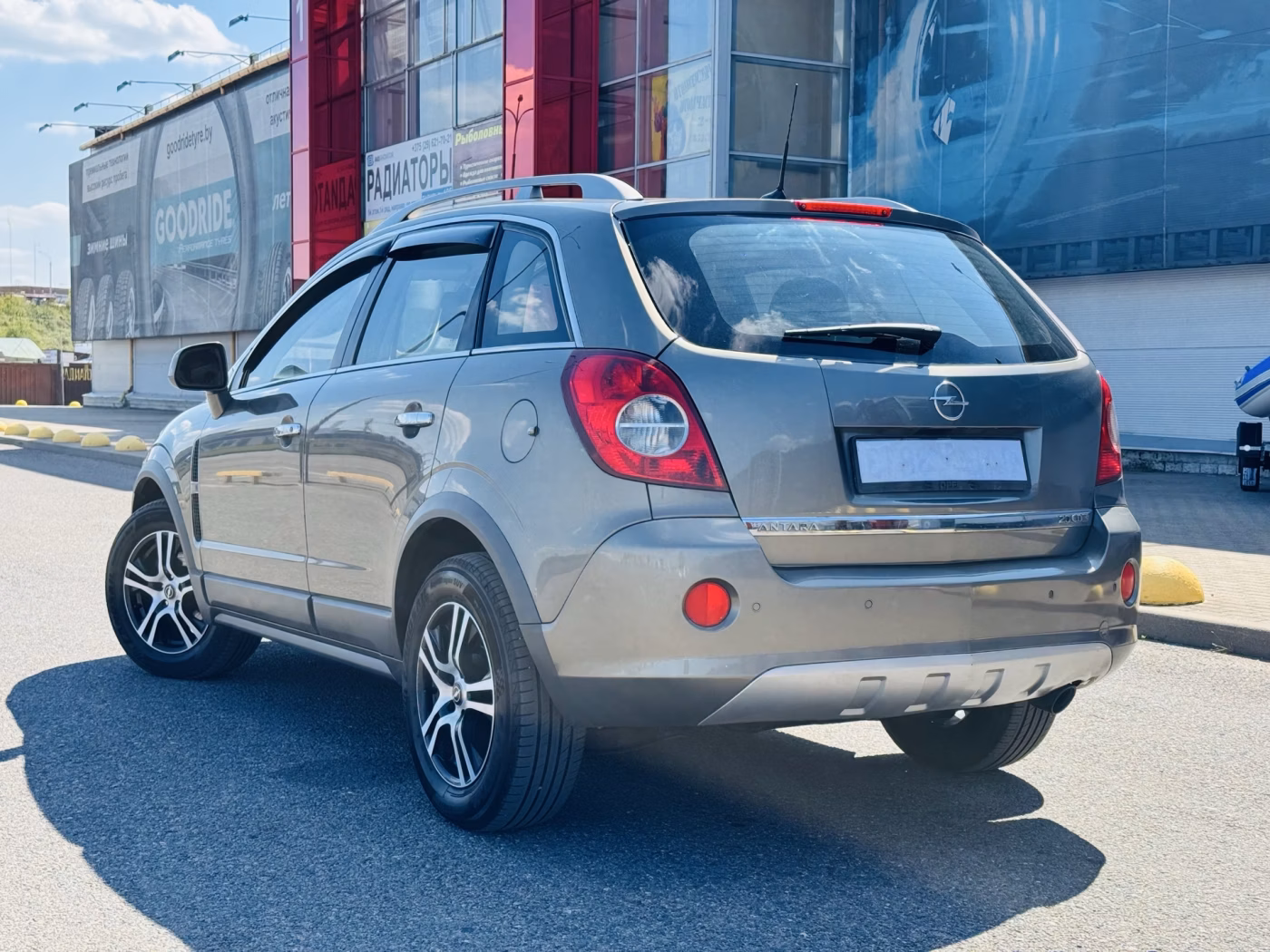 Opel Antara фото 4